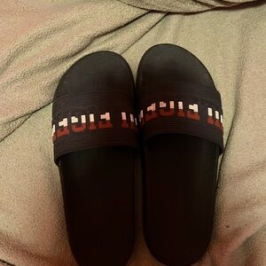 Size 9 but can fit a 8.5 Nice fit and comfortable